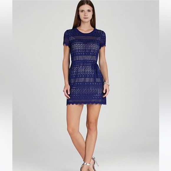 BCBG Maxazria Darlita Deep Royal Blue Lace Sheath Dress Size 10 NWOT - Picture 7 of 9